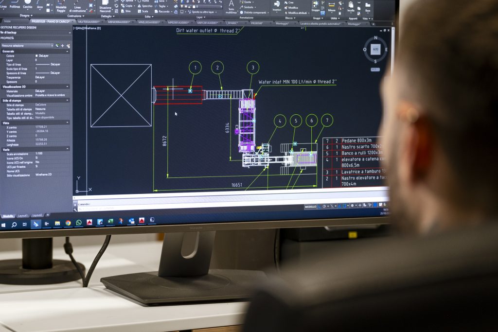 Progettazione in CAD del layout di una linea post-raccolta ortofrutta con componenti e quote numerati